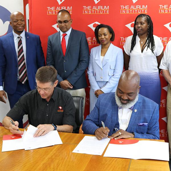 Aurum and PeaceCorps volunteer signing